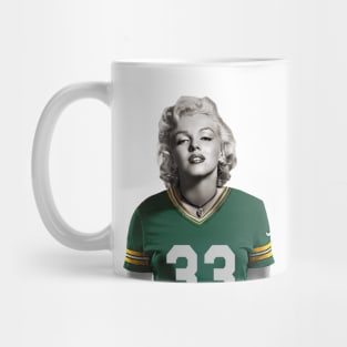 Marilyn loves Aaron. Mug